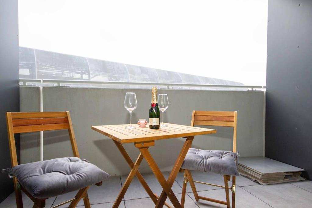 Apartment In Bratislava With Free Parking Extérieur photo
